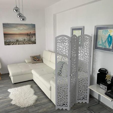 Appartamento Oasis By The Sea Primorsko Esterno foto
