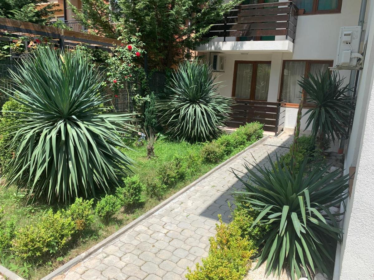 Appartamento Oasis By The Sea Primorsko Esterno foto